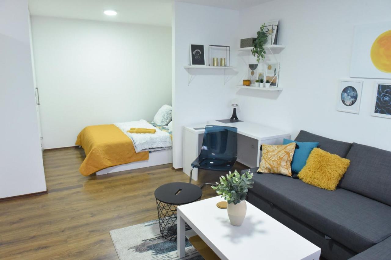 Central Apartment Cuprija Exterior photo