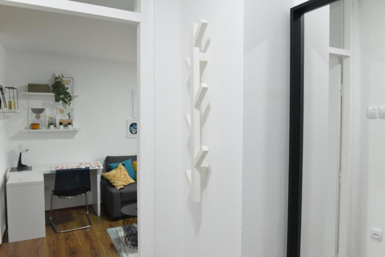 Central Apartment Cuprija Exterior photo